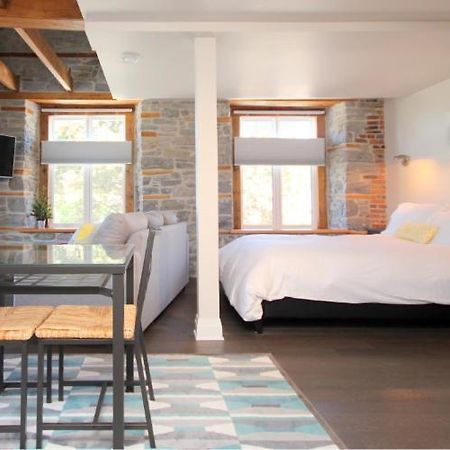Kemptville Suites Екстер'єр фото