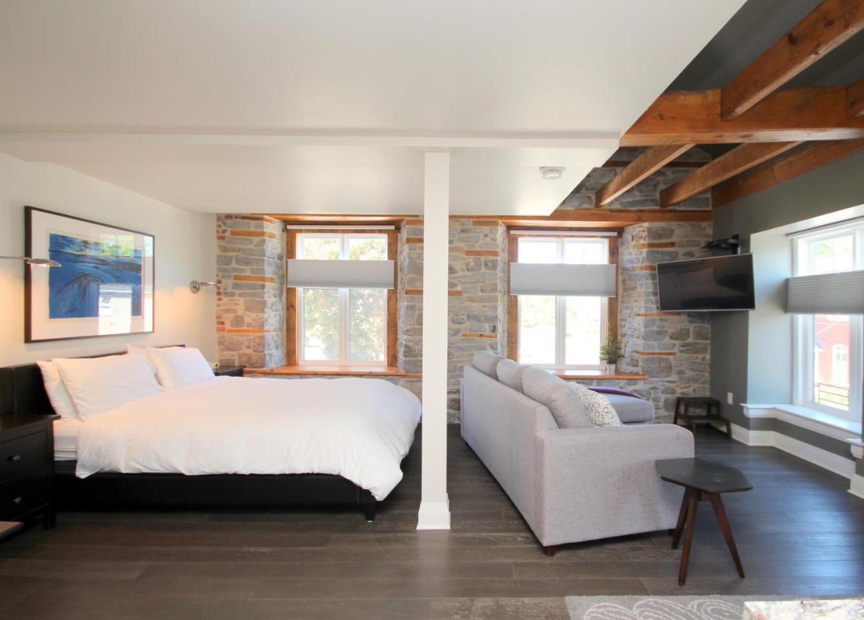 Kemptville Suites Екстер'єр фото